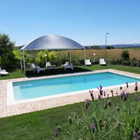 Tre Laghi Luminous With Pool And Aircon Apartment Citta Sant'Angelo