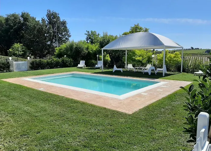 דירה Tre Laghi Luminous With Pool And Aircon