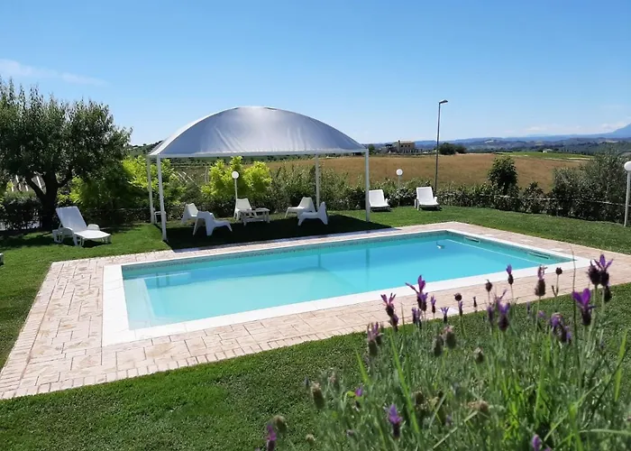 Tre Laghi Luminous With Pool And Aircon Апартаменты Читта Сань Анджело