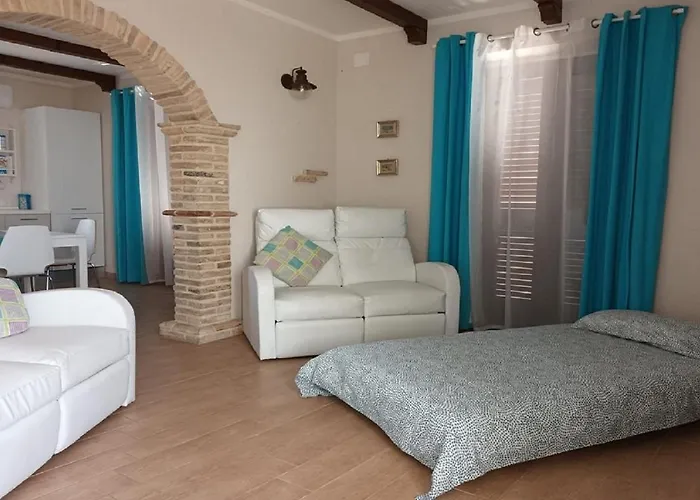 Tre Laghi Luminous With Pool And Aircon * צ'יטה סנט'אנג'לו